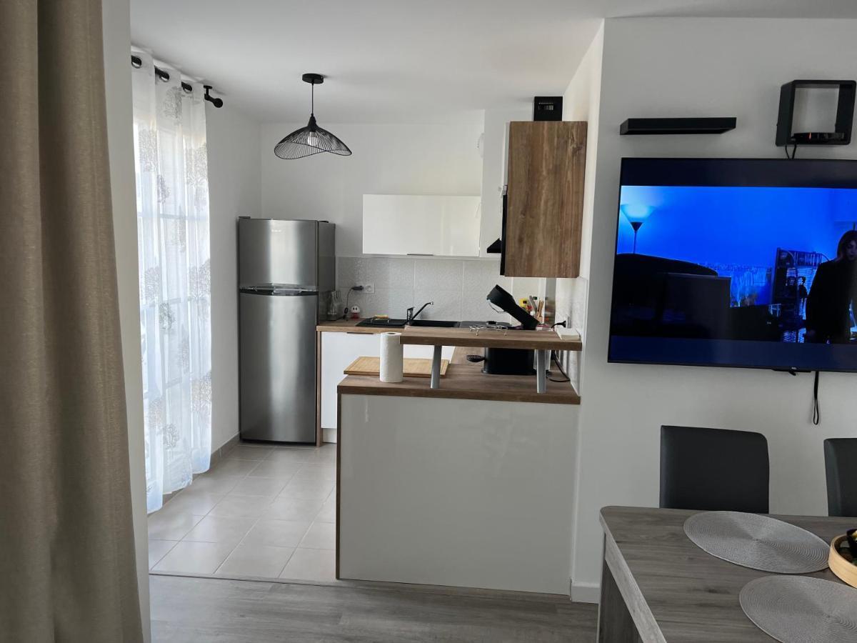 Superbe Appartement Tres Confortable Serris Luaran gambar