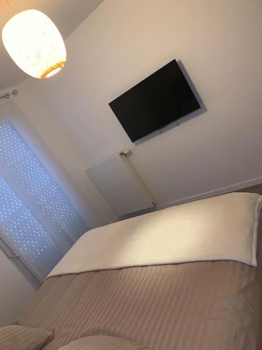 Superbe Appartement Tres Confortable Serris Luaran gambar
