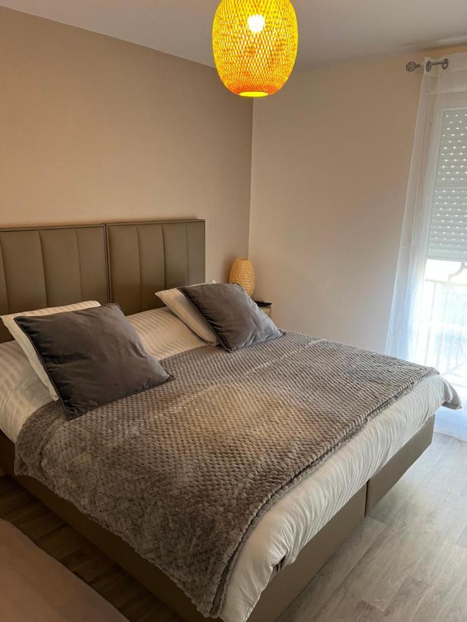 Superbe Appartement Tres Confortable Serris Luaran gambar